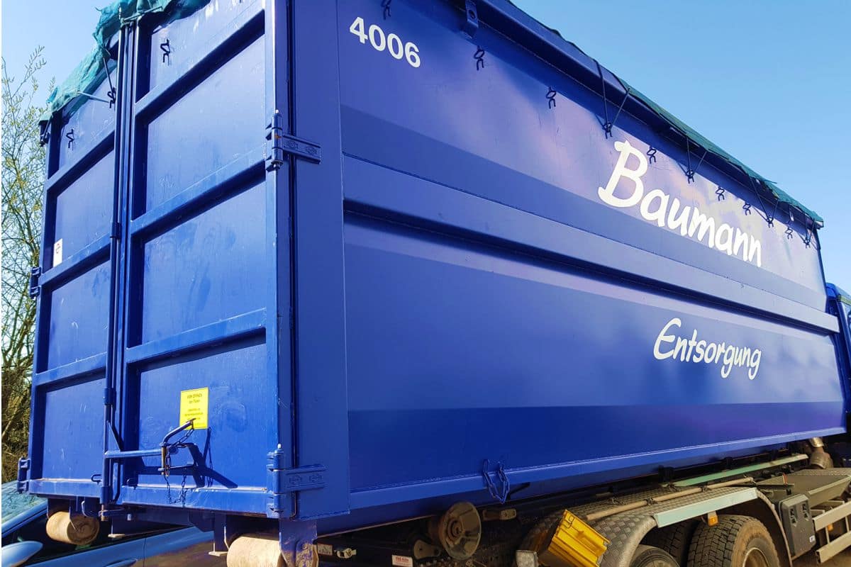 40m³ Abrollcontainer für Grünabfälle, Holz und Michmüll 40m³ Abrollcontainer für Grünabfälle, Holz und Michmüll