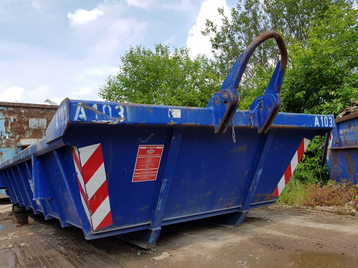 Abrollcontainer 10m³ für Bauschutt und Erdaushub Abrollcontainer 10m³ für Bauschutt und Erdaushub